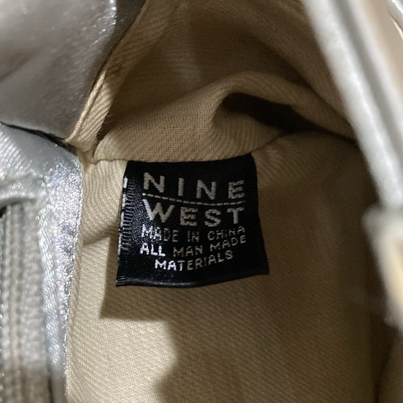 Nine West silver/gray purse - Picture 14 of 15